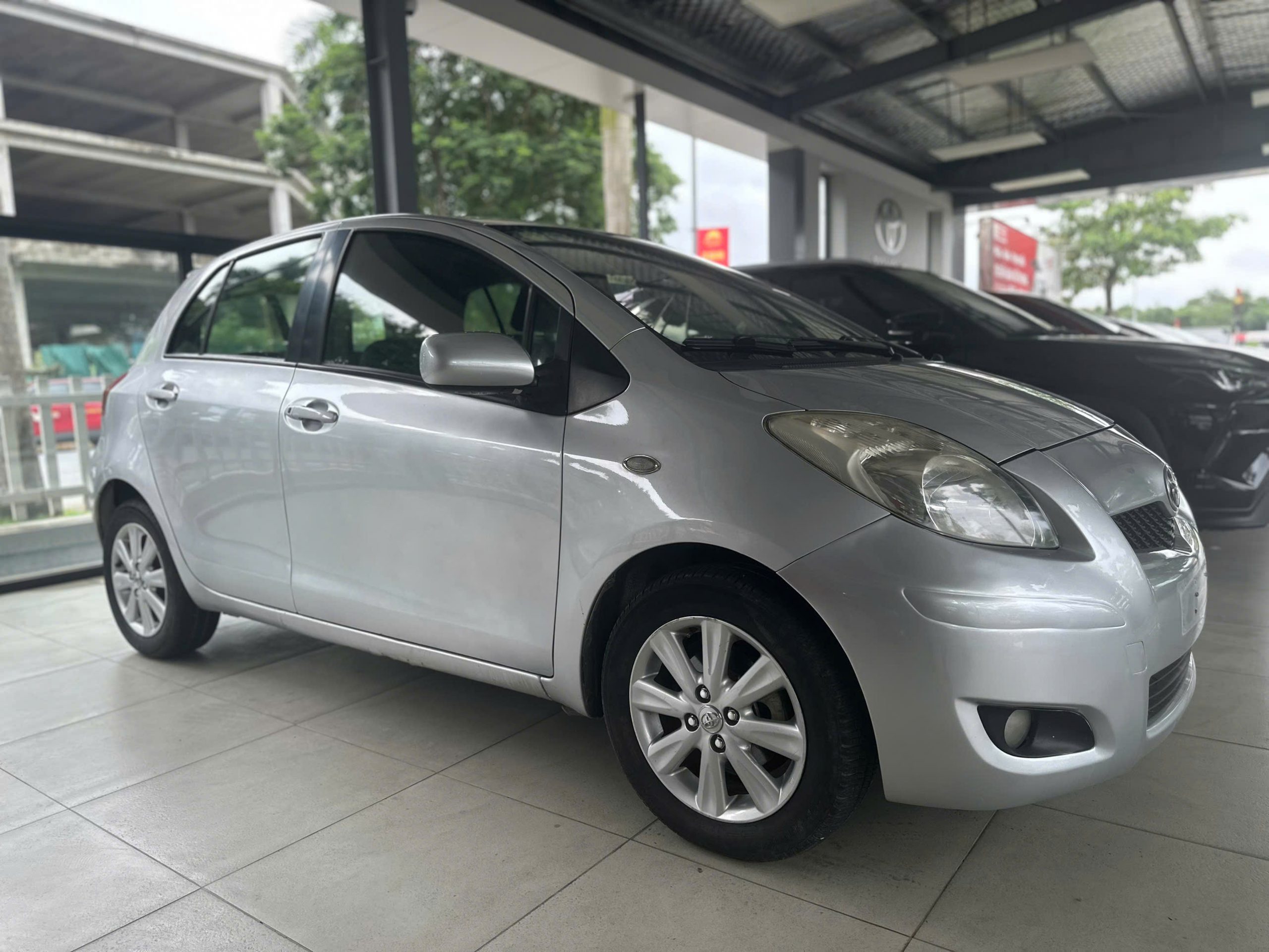 MUA TOYOTA YARIS 1.3AT 2009 NHẬP KHẨU NHẬT BẢN CŨ TẠI HÀ NỘI